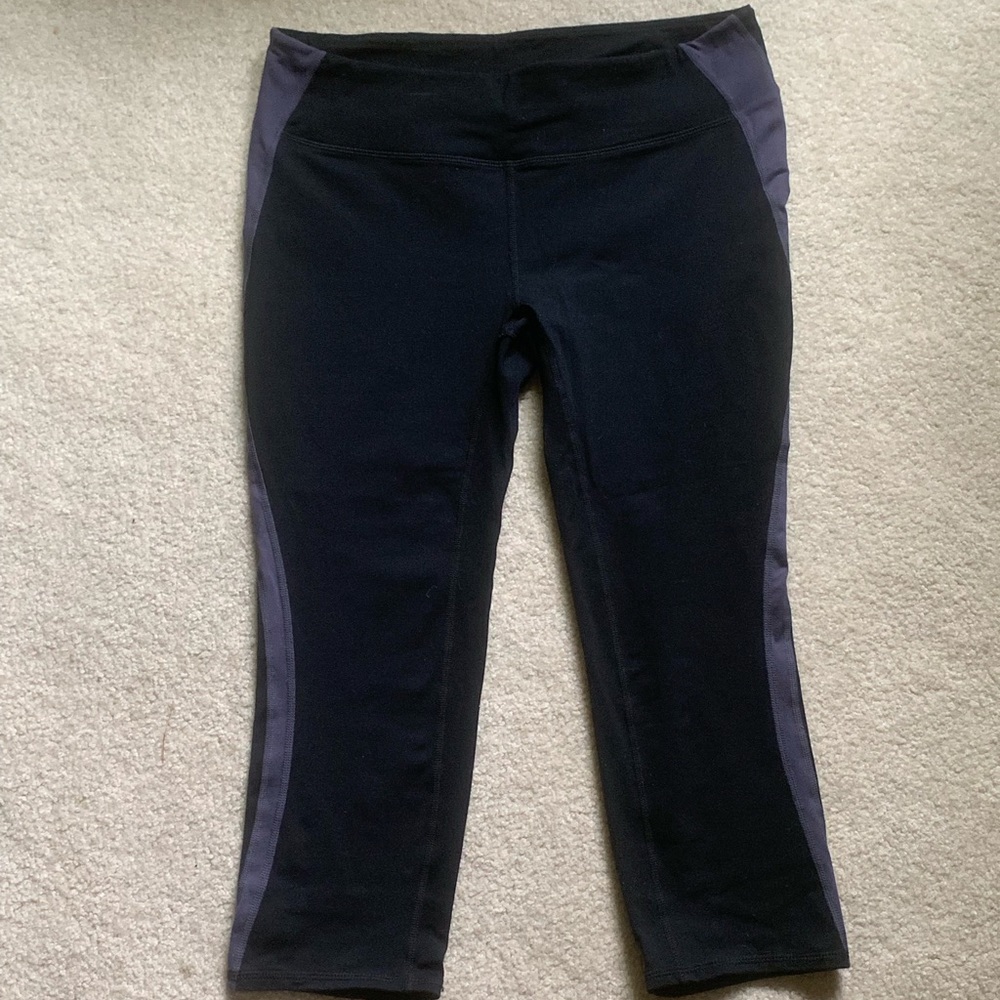 Gap Activewear Capris - image 1